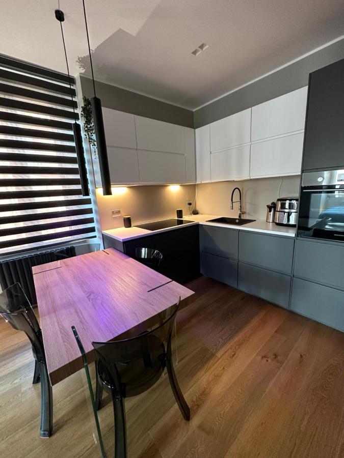 Lr Deluxe Apartments - Fondazione Prada - Metro M3 มิลาน ภายนอก รูปภาพ