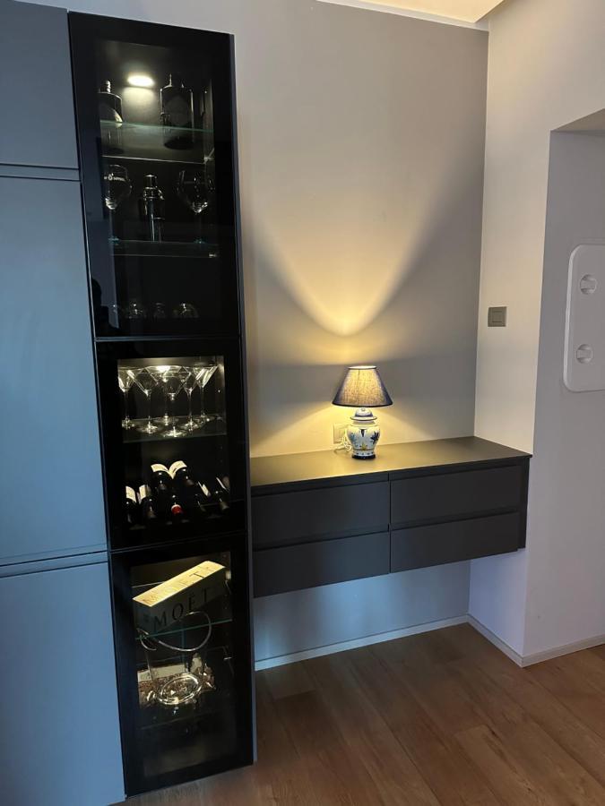 Lr Deluxe Apartments - Fondazione Prada - Metro M3 มิลาน ภายนอก รูปภาพ