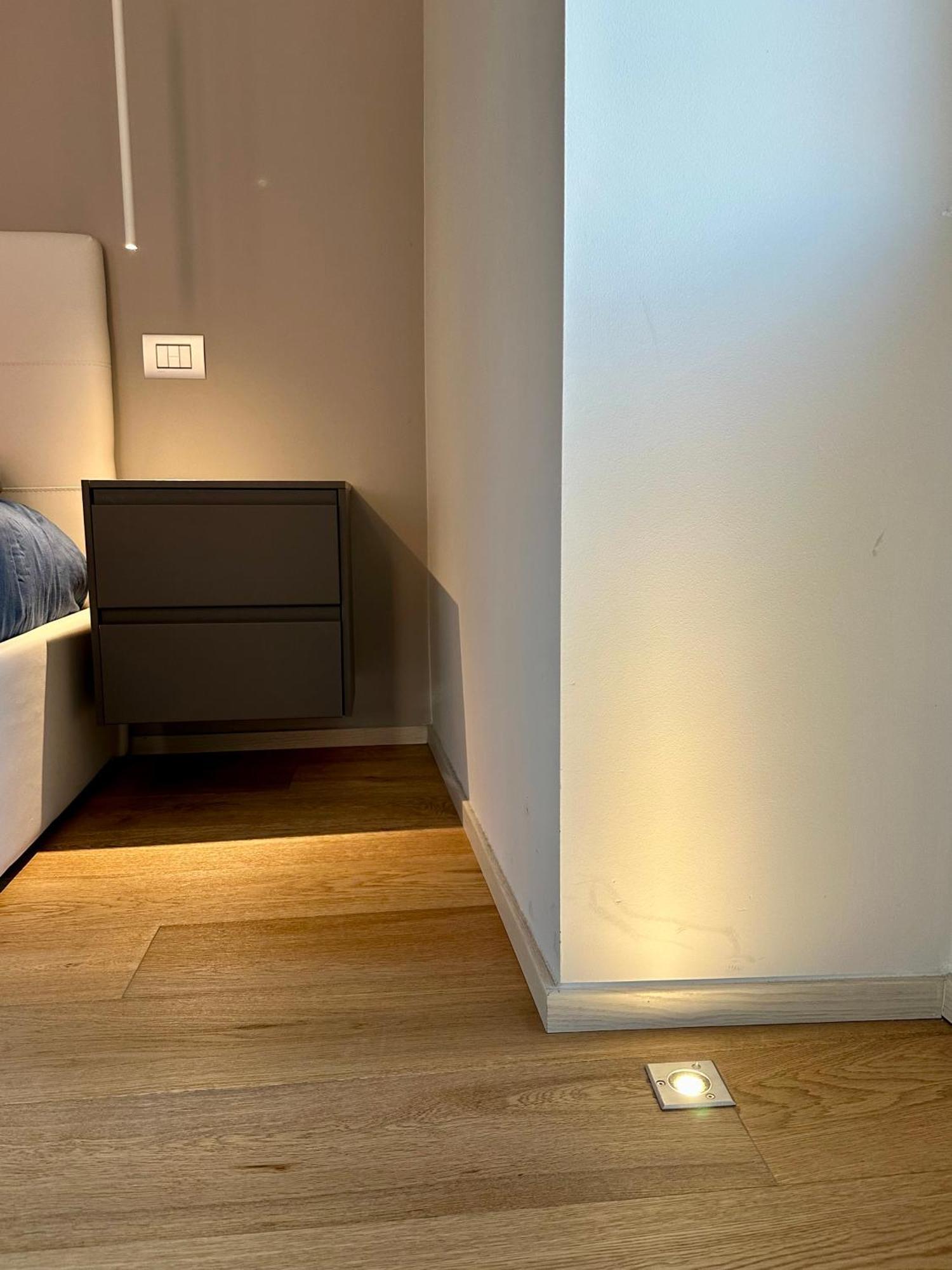 Lr Deluxe Apartments - Fondazione Prada - Metro M3 มิลาน ภายนอก รูปภาพ